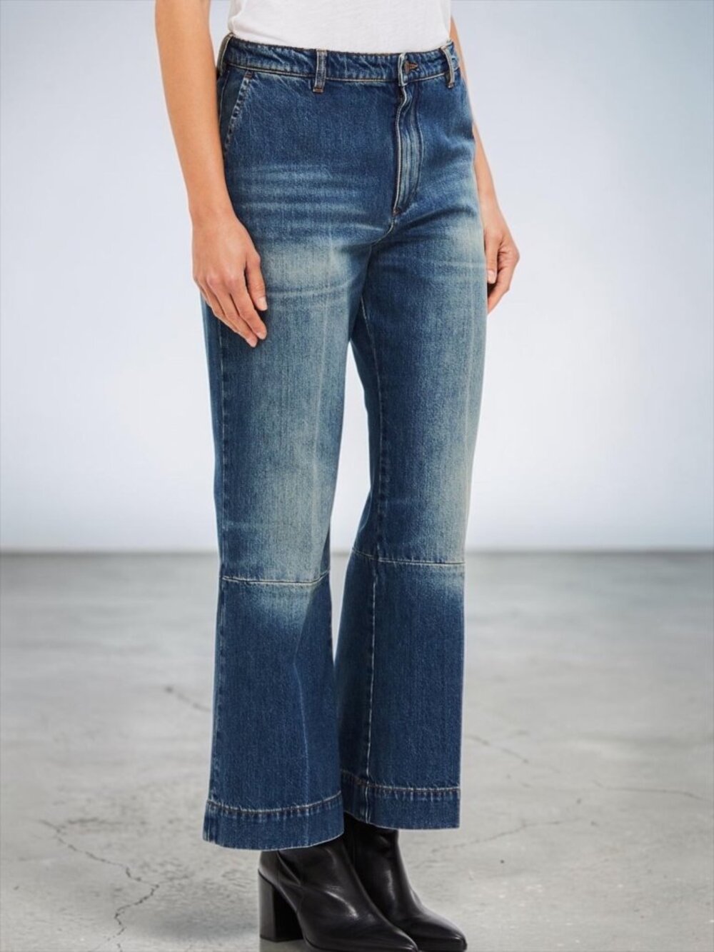 Victoria Beckham Cropped Paneled High Rise Kick Jean 26 Flare Leg